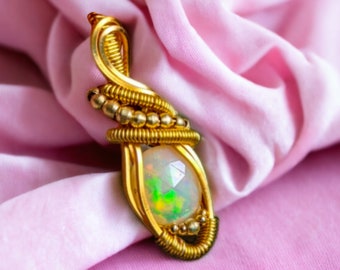 Very colorful welo opal pendant