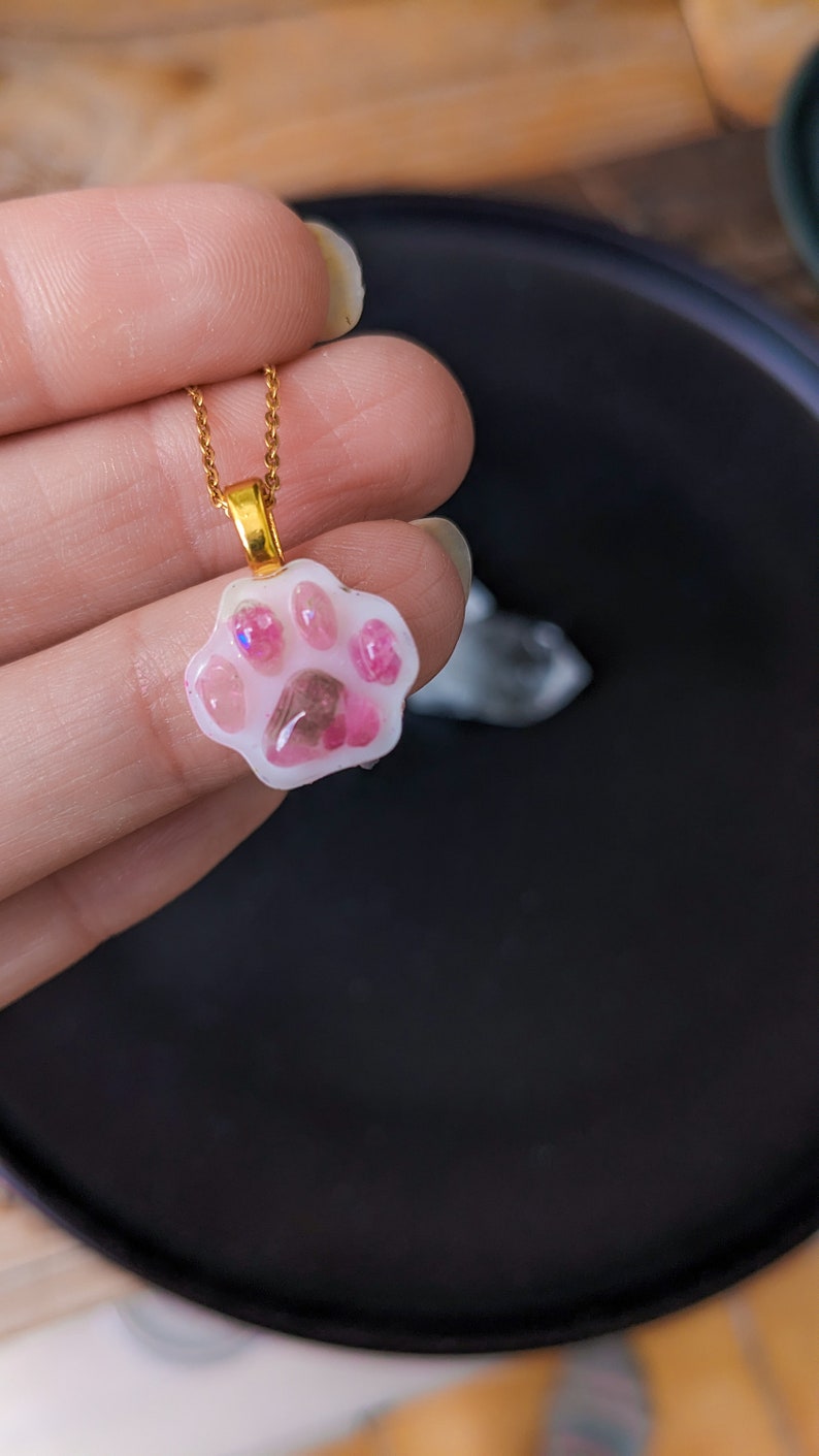Pendentifs pattes chat chien pierres naturelles Tourmaline rose, Tanzanite, Péridot et Apatite image 6