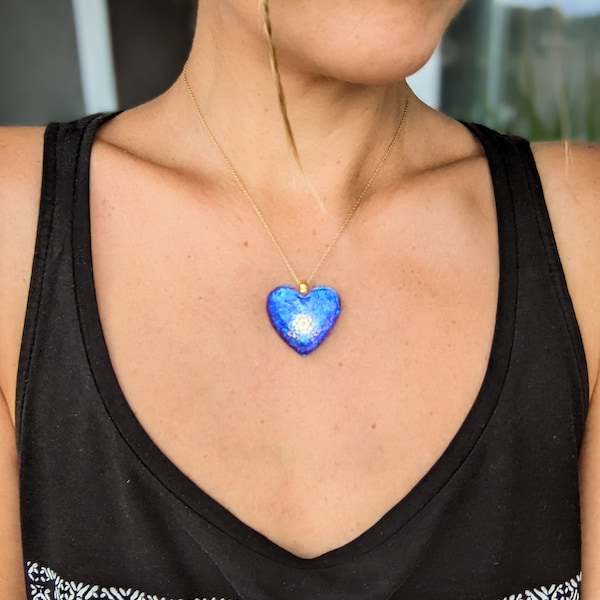 Pendentif coeur paillettes Métatron géométrie sacrée résine facetté