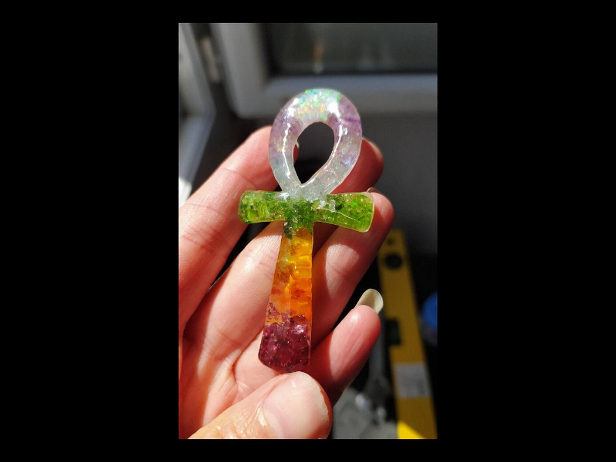 Croix Ankh 7 Chakras Pierres Naturelles