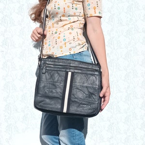 Black Leather Bag Unisex Leather Crossbody Bag Leather Messenger Bag Leather 90s Bag Large
