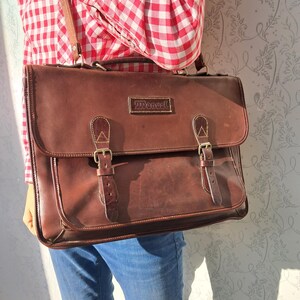 Minimalistische Crossbody Messenger Bag für Männer aus echtem Leder Laptoptasche