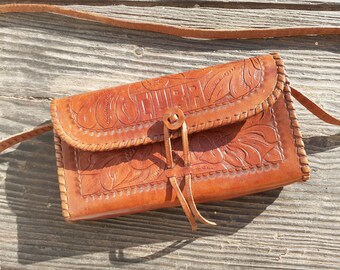 Vintage 70s Handmade Tooled Floral Shoulder Purse - Rectangular Shape