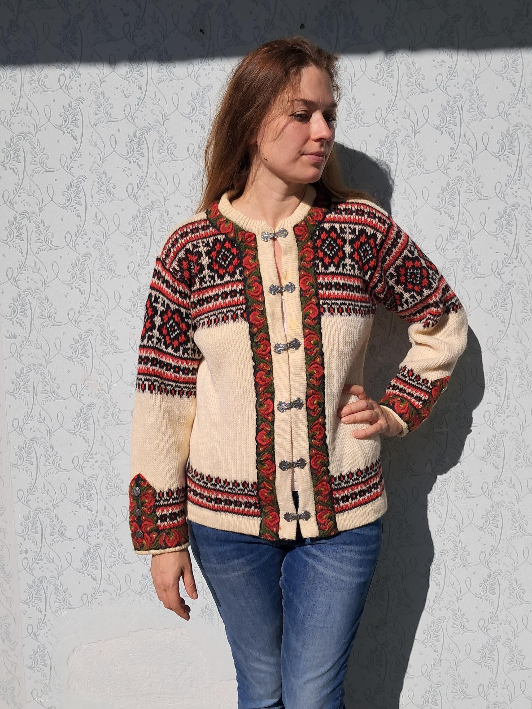 Norwegian Unisex Wool Knit Sweater Cardigan Frog Closure Floral