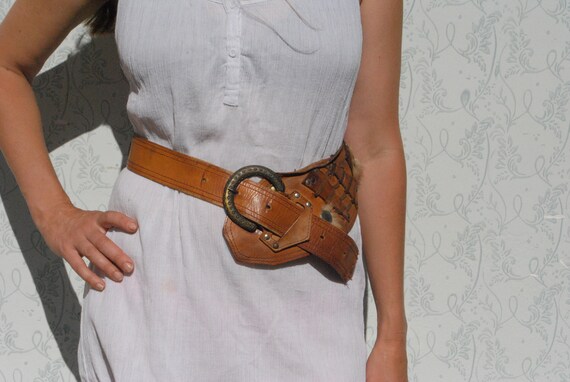 Womens leather belt, waist belt, western belt buck