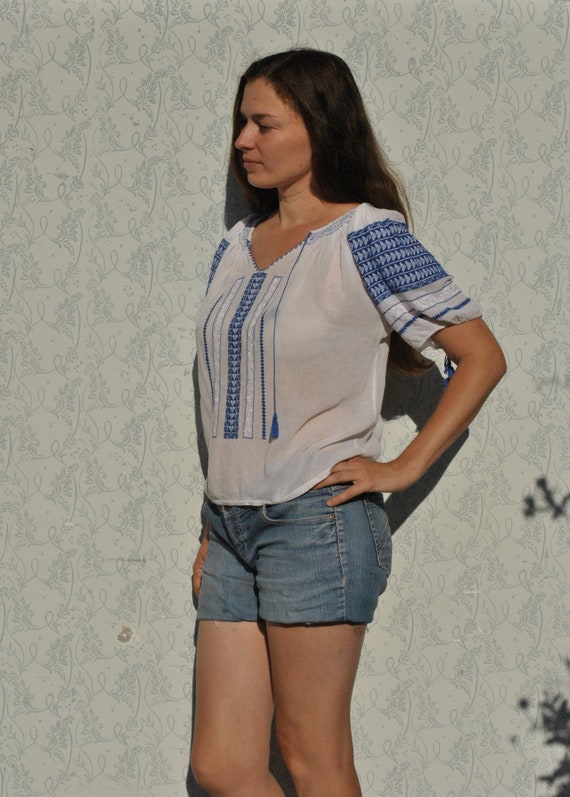 Romanian blouse, handmade blouse, boho blouse, pea