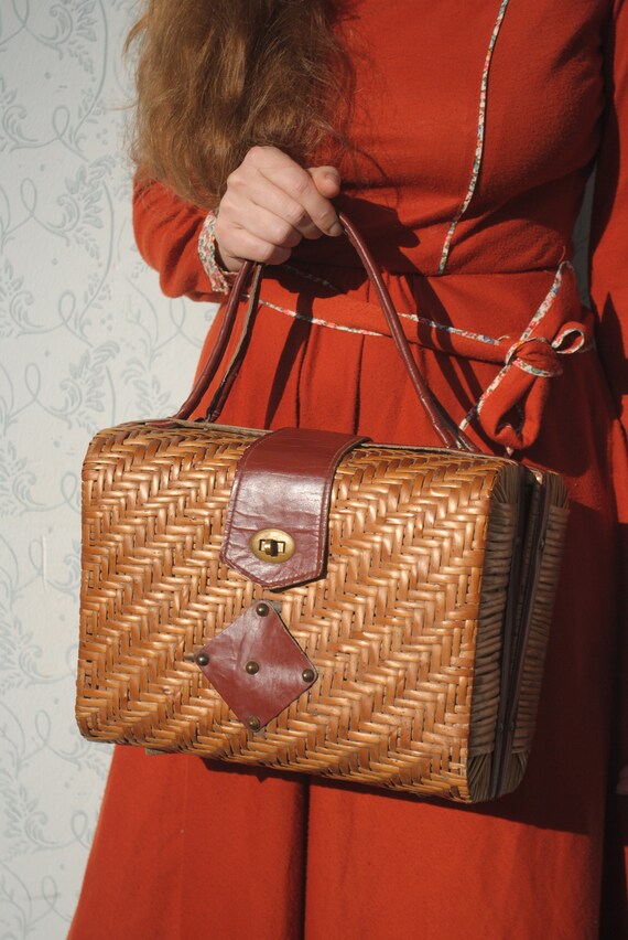 Wicker basket, wicker purse, wicker bag, basket, w