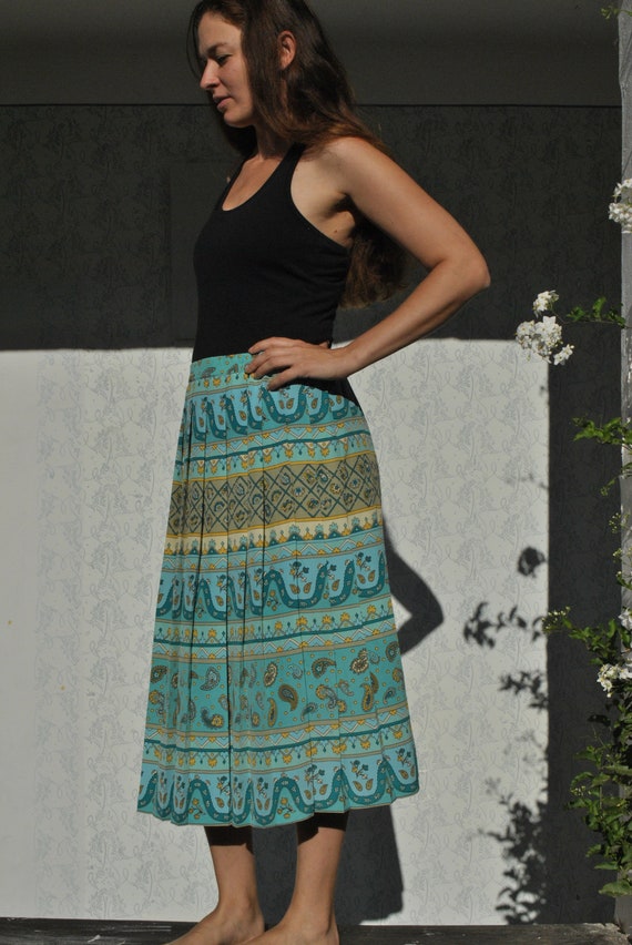 Baroque skirt, vintage pleated skirt, 80s midi ski