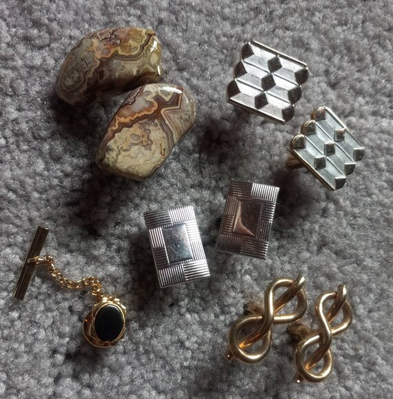 Fun Lot of Vintage Jewelry - image 7