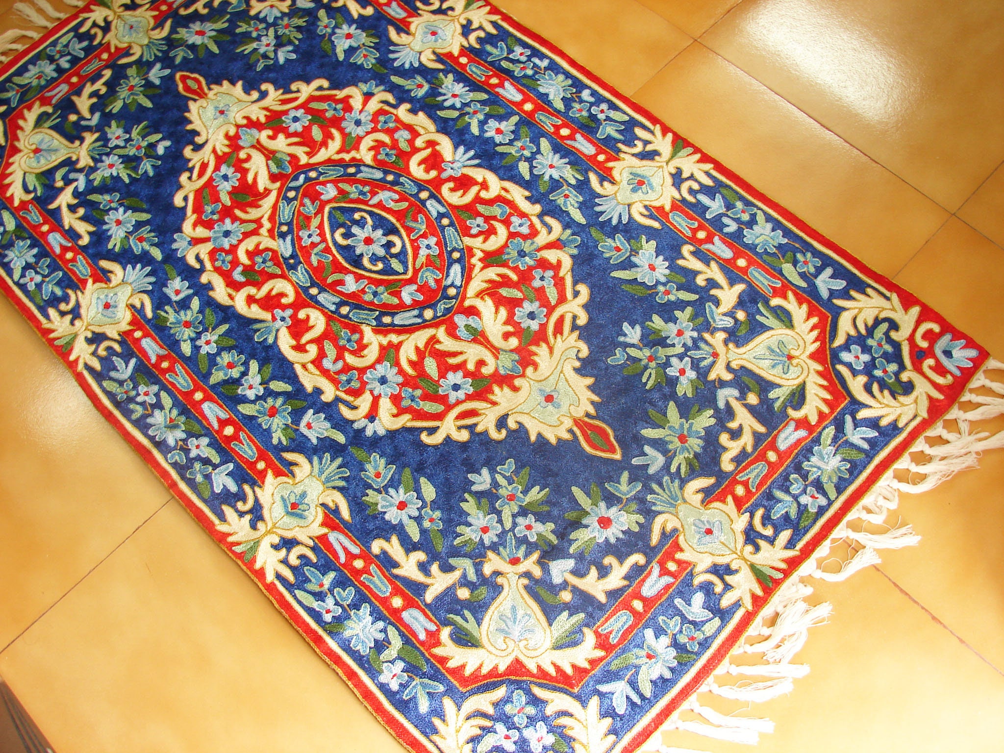 Handmade Chain Stitch Rug. Hand Embroidered in Silk Threads Etsy UK