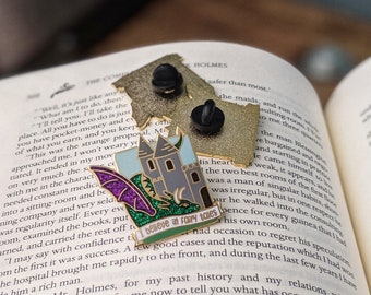 Bookish Pin