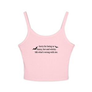 Camiseta de tirantes finos con estilo, ropa informal de verano, regalo divertido para brujas, camiseta ingeniosa de amor propio para mujer. imagen 5
