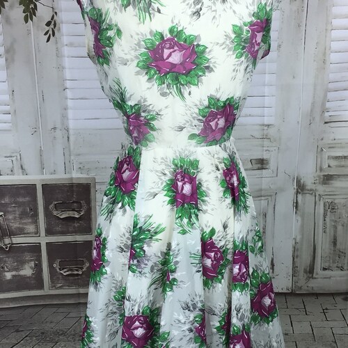 Original 1950s Vintage Rayon / shops Nylon White With Purple Flowers Summer Dress