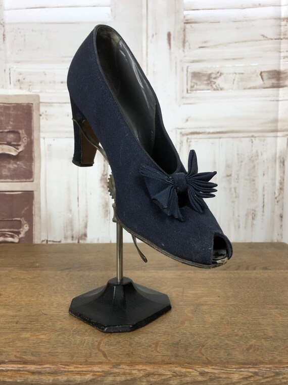 Original 1940s 40s Vintage Navy Blue High Heel Sh… - image 4