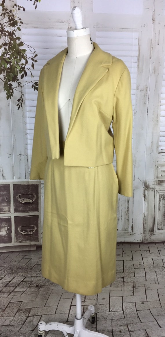 Original Late 1940s / Early 1950s Gold Yellow Woo… - image 4