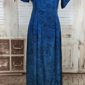 Original 1940s 40s Vintage Blue Novelty Print Rayon Dress With Matching Jacket image 2