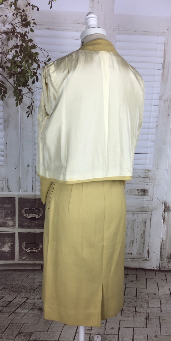 Original Late 1940s / Early 1950s Gold Yellow Woo… - image 7