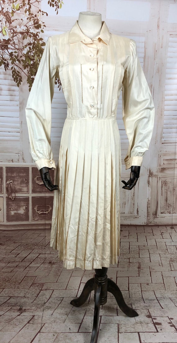 Original Vintage 1930s 30s Cream Silky Rayon Dres… - image 2