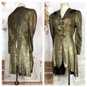 Exceptional Original 1930s Vintage Gold Lamé Redingote Evening Coat