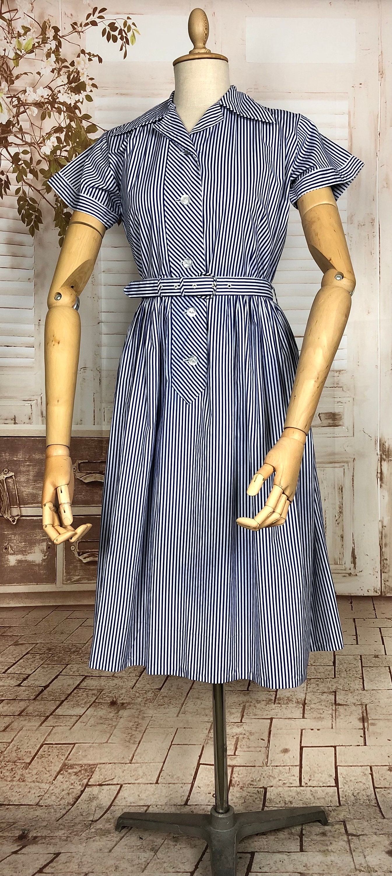 Blue and white vertical striped dress sale