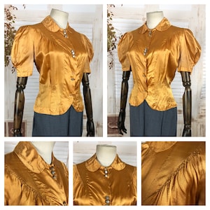 Original Vintage 1930s 30s Blusa de oro satinado con textura de lagarto y mangas de hojalcar