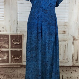 Original 1940s 40s Vintage Blue Novelty Print Rayon Dress With Matching Jacket image 4