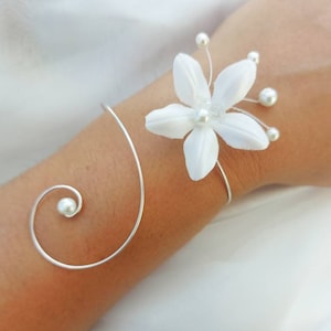 Bracelet Bleu Turquoise Et Ivoire Pour Robe De Mariée – Neuf Avec étiquettes, Style Fantaisie