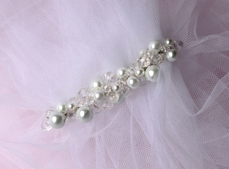 Wedding brooch, brooch for wedding dress lifts train to hang train ideal for nicely attaching the bride's dress image 1