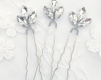 Wedding hairstyle - Set of 3 or 5 hair sticks, swarovski crystal bun pins wedding bride - crystal clear - Silver