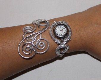 Bracelet montre - Piéce Unique- Duo d'aluminium argenté
