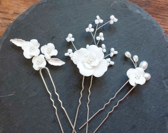 Wedding hairstyle - Set of 3 Bridal wedding flower bun pins - Gold or silver - hair pin - Country boho -