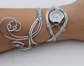Horlogeband - Ambachtelijk horloge - Gemaakt in Frankrijk - handgemaakt - Zilver aluminium duo - dameshorloge, kerstcadeau