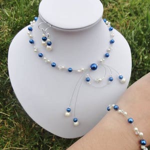 Ensemble de bijoux, parure de mariée mariage bleu roi ivoire ou blanc collier bracelet boucles Adéle image 1