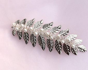 Bijou de cheveux mariage - barrette feuilles de laurier pour mariée - perles en verre - perles cristal - ivoire ou blanc - version argent