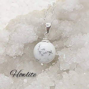 Howlite necklace - natural stone pendant - stone pendant - silver chain - Lithotherapy - anti-stress, serenity
