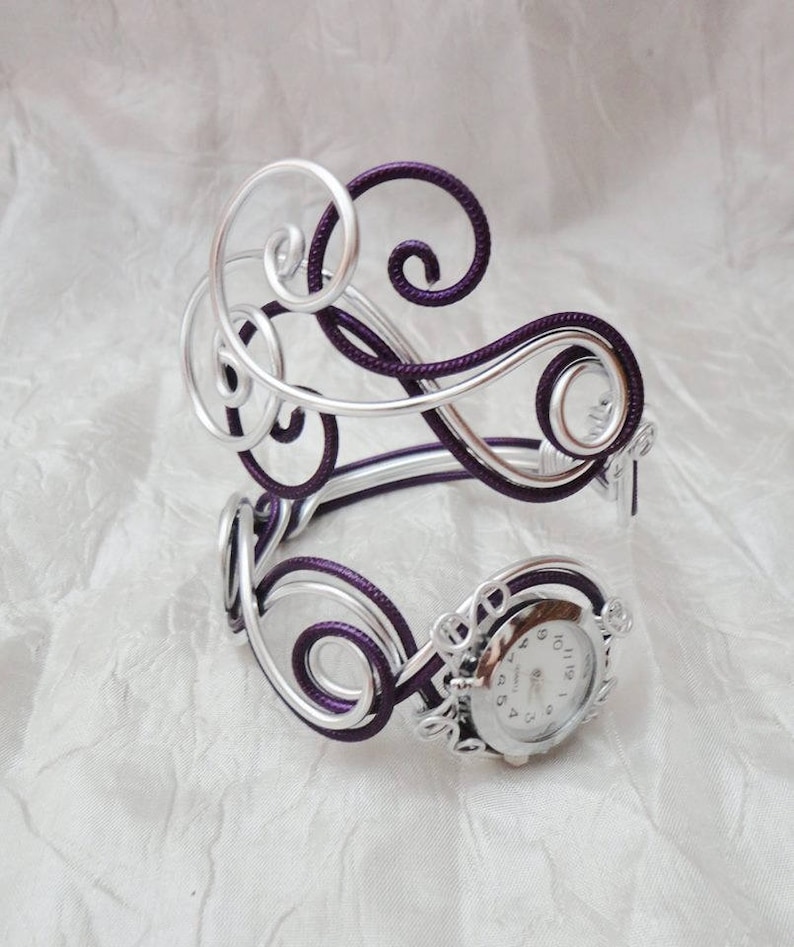 Cadeau noel Bracelet montre Cadeau pour elle Duo d'aluminium argenté prune violet montre femme Artisanale montre originale image 4