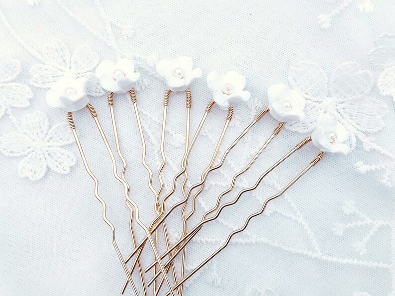 Wedding hairstyle Small flower wedding bridal bun pins Gold or silver hair pin Country boho image 2