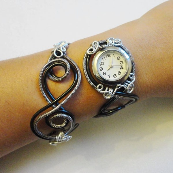 Bracelet montre- montre fait main - originale - Duo d'aluminium noir et taupe - sans nickel