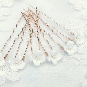 Wedding hairstyle Small flower wedding bridal bun pins Gold or silver hair pin Country boho image 4