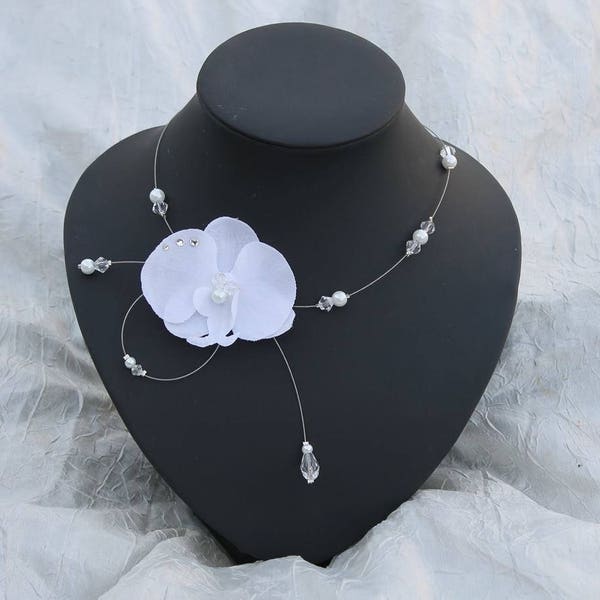 Collier mariage, collier de mariée - orchidée Blanche et perles de verre nacrées - perles cristal tchèque  - sans nickel