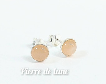 Solid silver ear nails and moonstone 6mm- fleas, earrings Sensitivity, softness, femininity