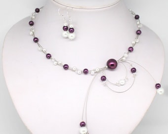 Ensemble de bijoux mariage, parure de mariée - perles de verre violet prune et ivoire (ou blanc) collier + bracelet + boucles  Adéle