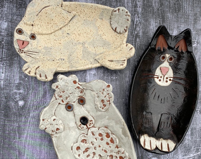 Pair of Tienshan Folk Art Stoneware Salad Plates. Plump Pink Pig in Center, Red Checked Rim