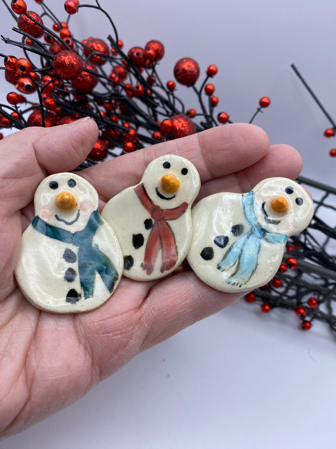 Broche Vintage Bonhomme De Neige En émail - 3,3 Cm, Couleur Blanc, Occasion Bon état