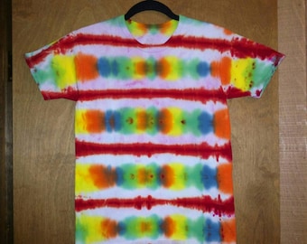 Red/Rainbow/Pink Striped Tie Dye Tshirt Boy's Large 100% Cotton