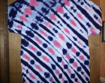 Blue and Pink Diagonal Stripes Tie Dye Tshirt Men's Extra Large 100% Cotton