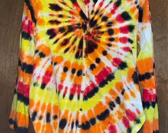 Fire Color Spiral Tie Dye Long Sleeve Button Down Shirt 100% Cotton Women’s Medium