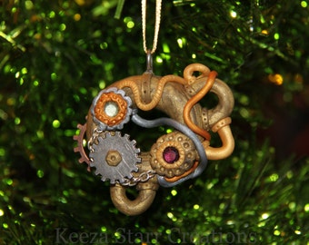 Small Steam Punk Holiday Wreath Ornament