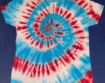 Red White and Blue Tie Dye Spiral Tshirt Men's Large 100% Cotton