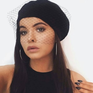 Black beret hat with veil  French beret Paris fashion black veiled black beret black beret 1940s hat